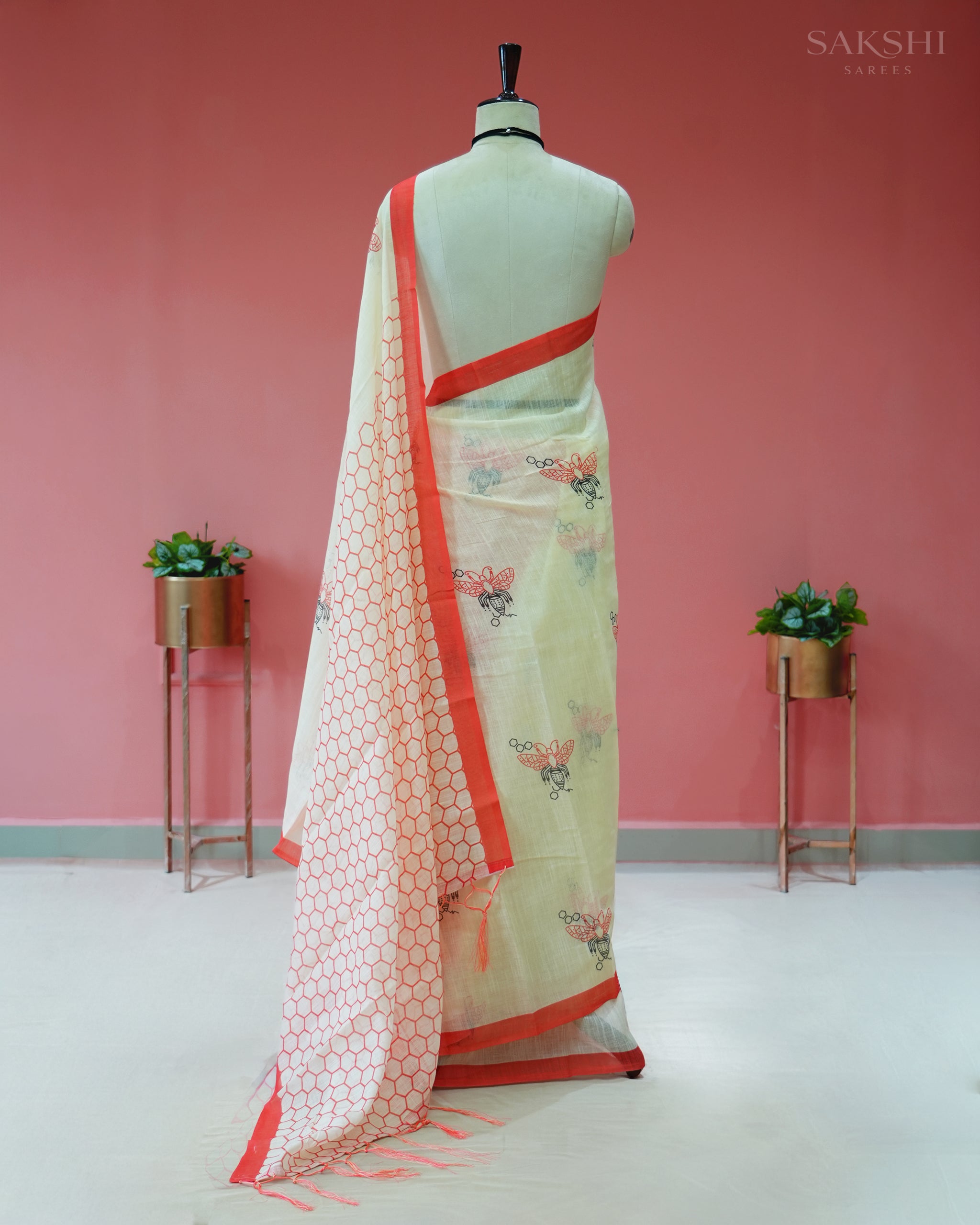 Everyday Nectar with Queen Bee