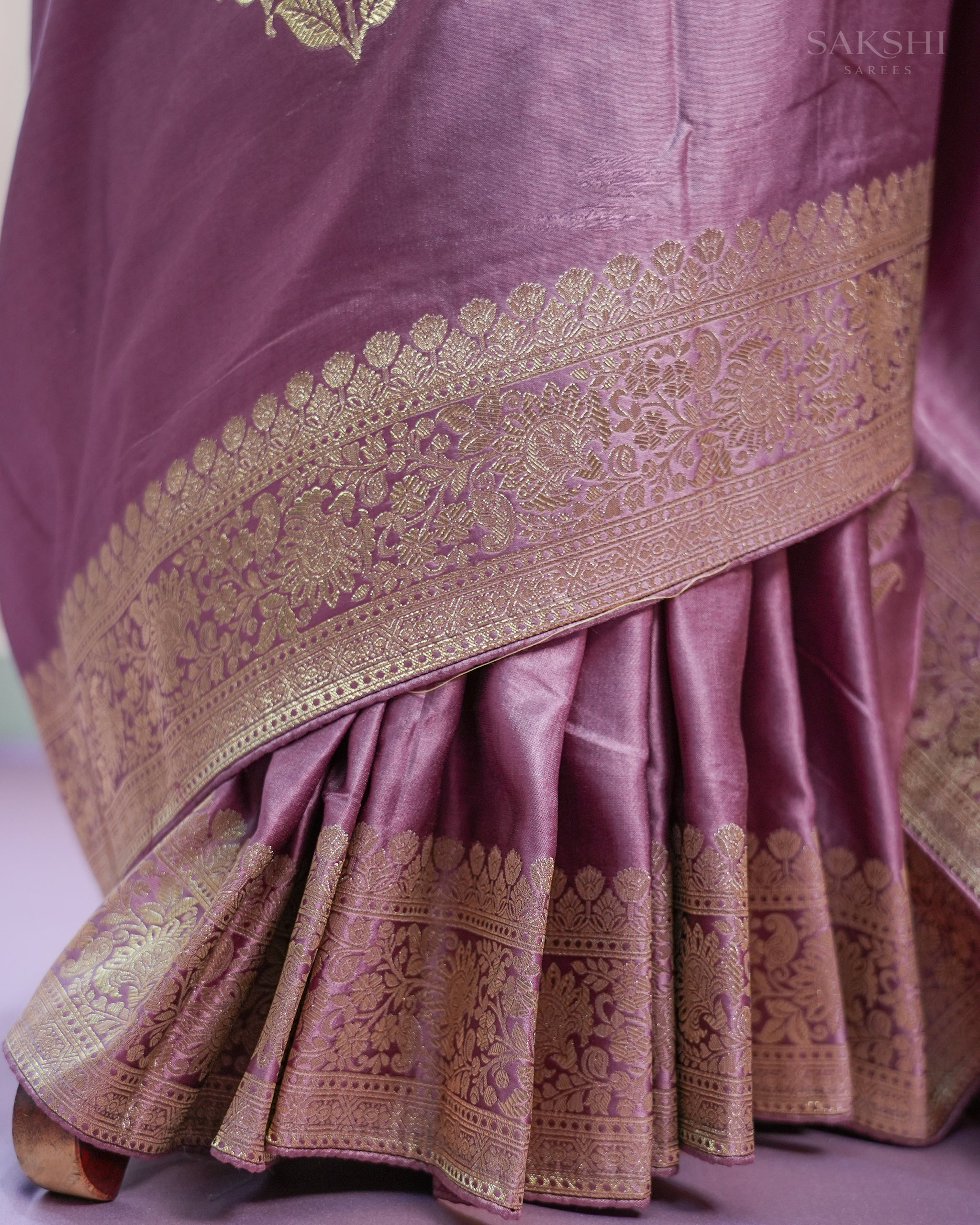 Signature Regal Double Flower Trouble in Light Purple
