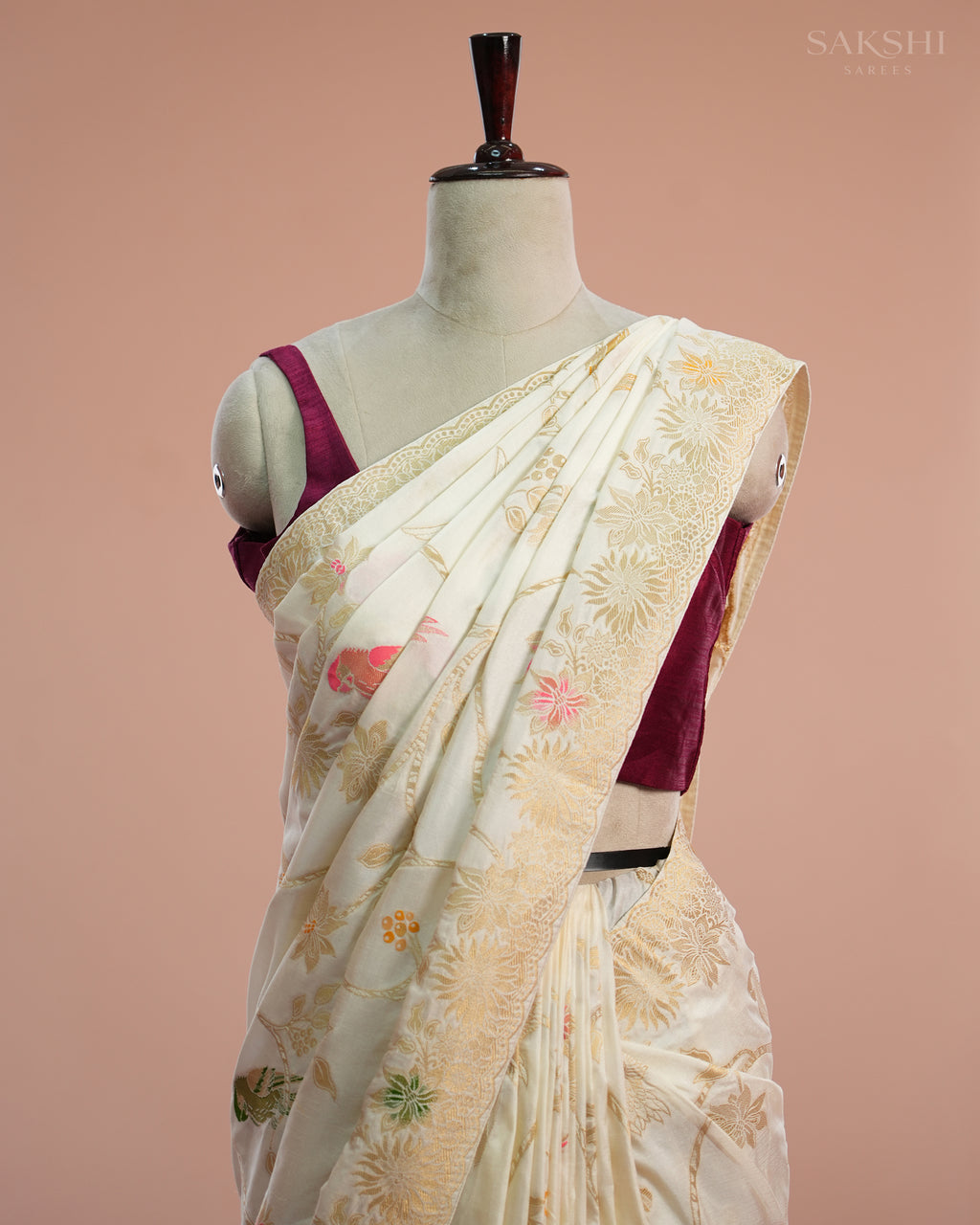 Signature Regal Parrot your Vibe in White
