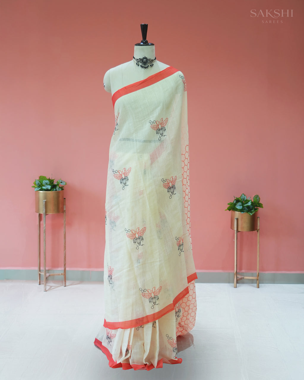 Everyday Nectar with Queen Bee