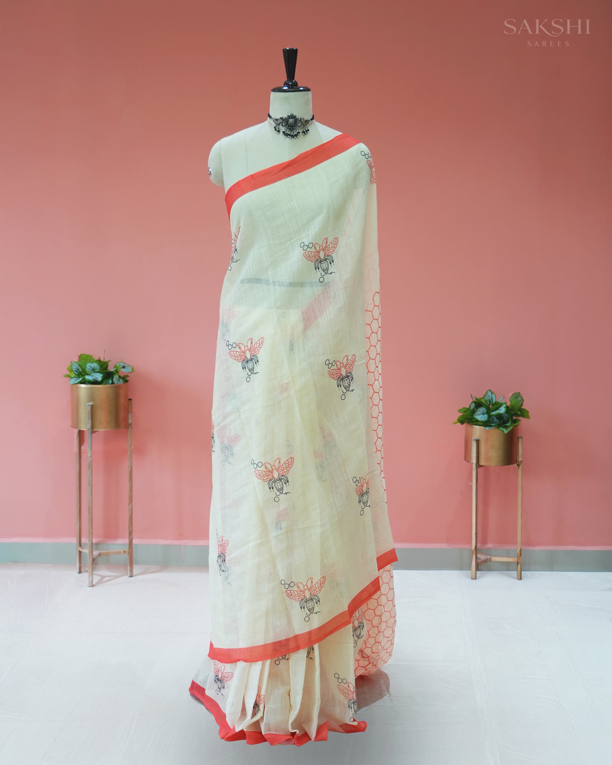 Everyday Nectar with Queen Bee