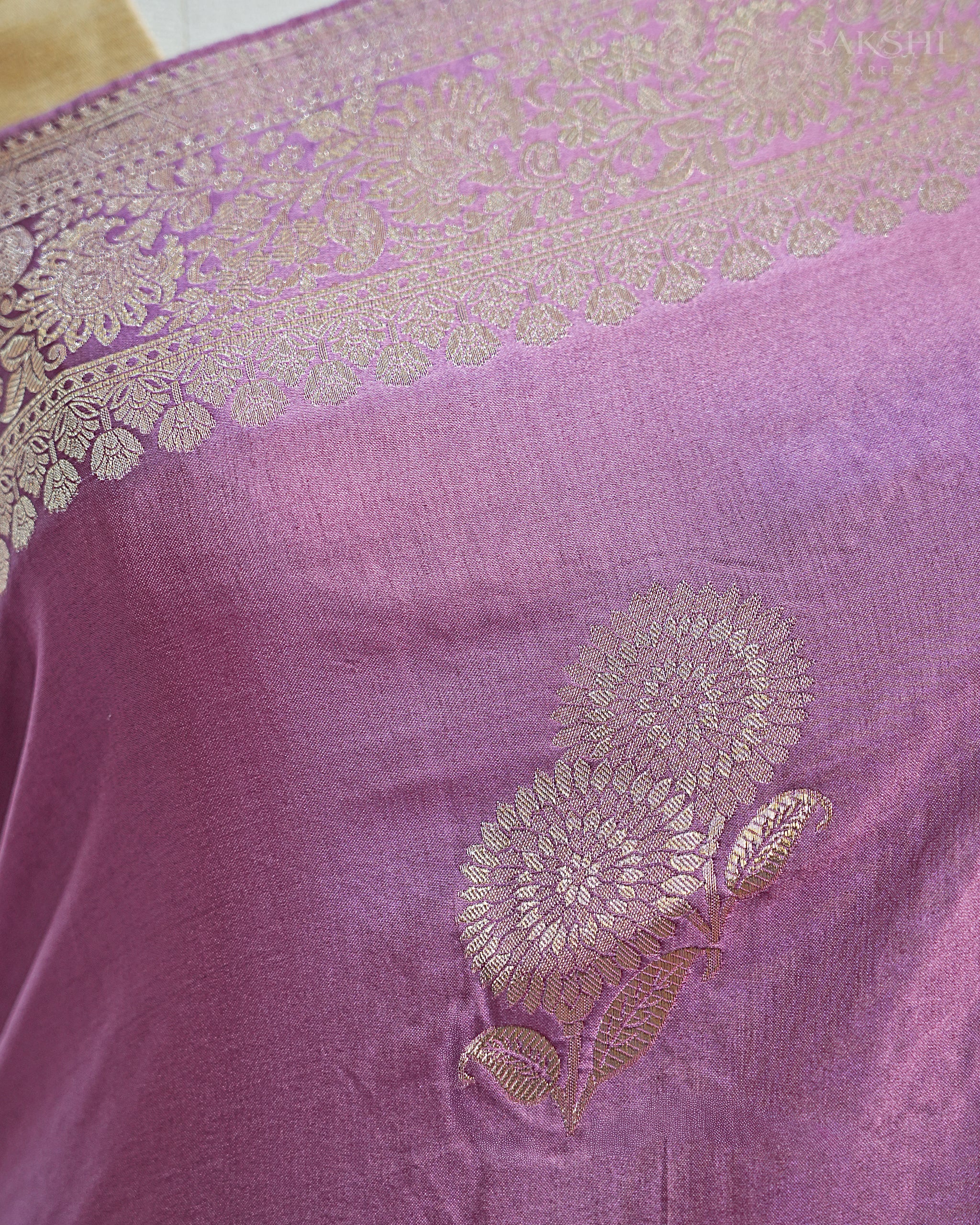 Signature Regal Double Flower Trouble in Light Purple