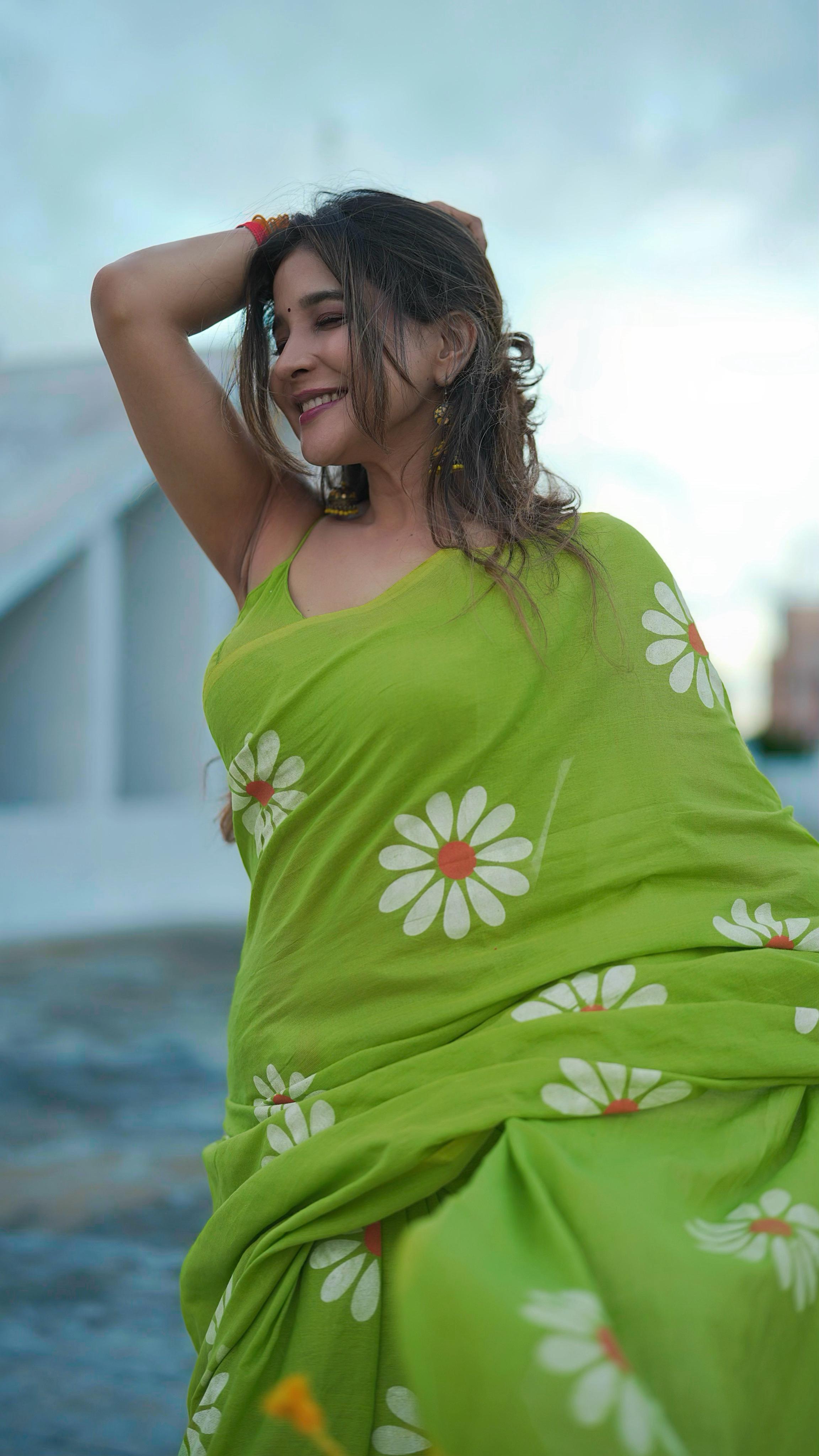 Sakshi Sarees - Exclusive Collective - Paal Kozhukattai Special Hit Youtube