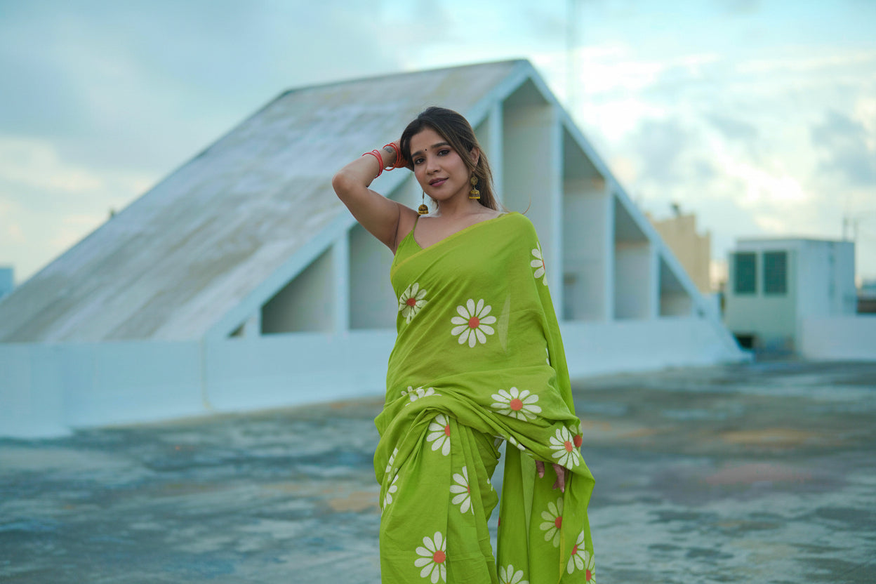 Sakshi Sarees - Exclusive Collective - Paal Kozhukattai Special Hit Youtube